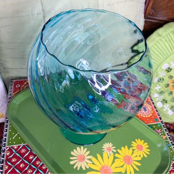 MCM Optic Peacock Blue Dish - Picture 2 of 7